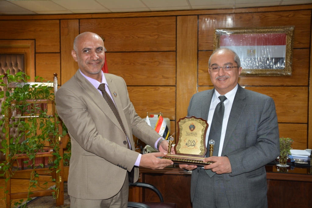 تعاون دولي جديد يجمع بين جامعة أسيوط وجامعة سبأ اليمنية (9)