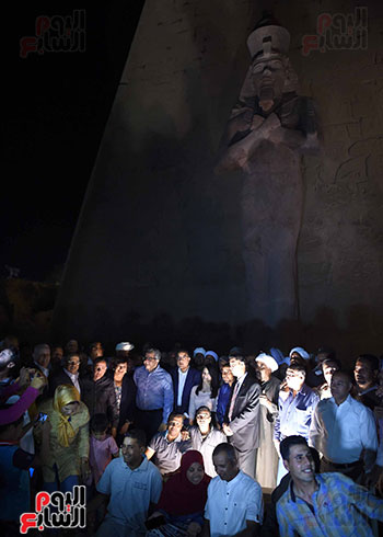 رئيس الوزراء يشارك فى إزاحة الستار عن التمثال الثالث للملك رمسيس الثاني بالأقصر (4)