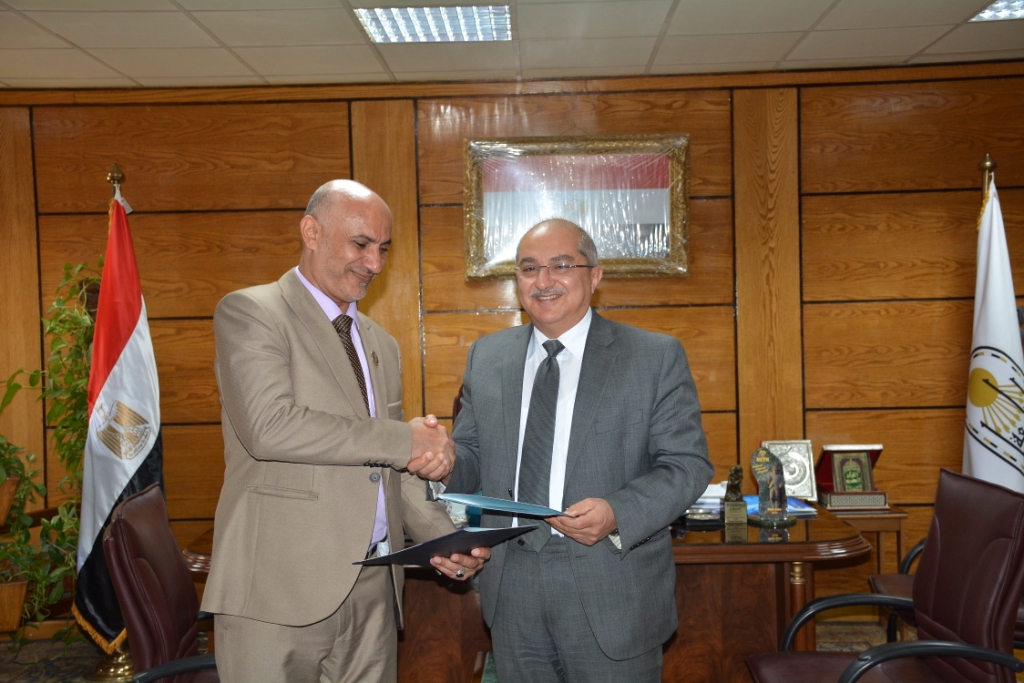 تعاون دولي جديد يجمع بين جامعة أسيوط وجامعة سبأ اليمنية (7)