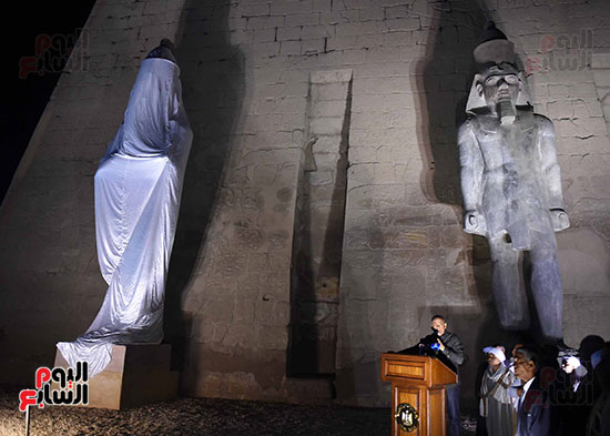 رئيس الوزراء يشارك فى إزاحة الستار عن التمثال الثالث للملك رمسيس الثاني بالأقصر (13)
