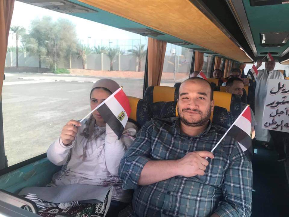 المصريين بالخارج خلال الاستفتاء (10)