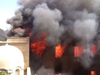 الأيقونات التاريخية وحرق الكنيسة (4)