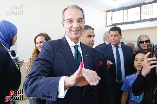 عمرو طلعت، وزير الاتصالات وتكنولوجيا المعلومات (5)