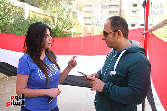 شباب مصر يشارك فى الاستفتاء بلجان مدينة نصر (8)