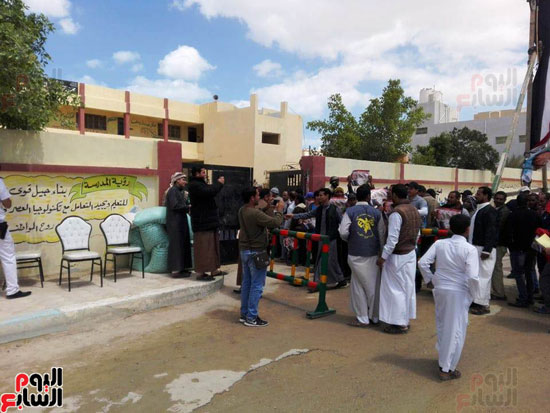 إقبال-الناخبين-بمدينة-الحمام-فى-مطروح-لليوم-الثانى-للاستفتاء-(4)