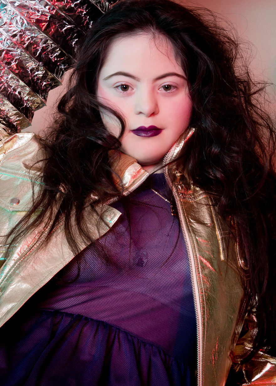 World-Down-Syndrome-Day-Fashion-shoot-with-professional-models-who-have-Down-syndrome-5c86c117c1d03__880