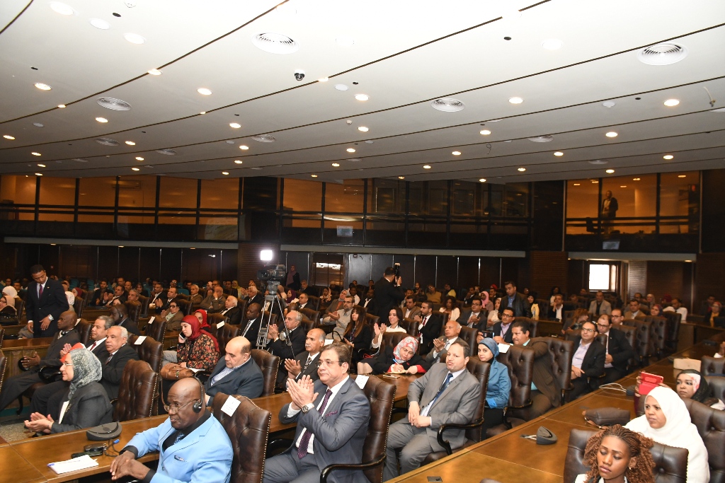 خلال افتتاح المؤتمر الدولي مصر والتنمية المستدامة في إفريقيا (5)