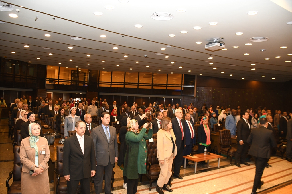 خلال افتتاح المؤتمر الدولي مصر والتنمية المستدامة في إفريقيا (6)