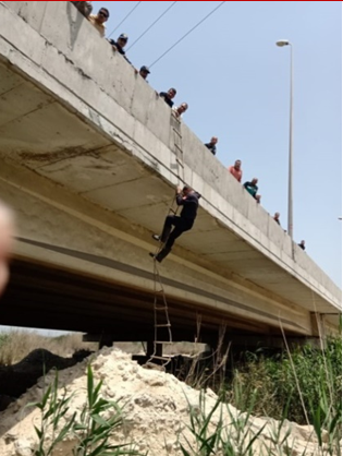 لحظة إنقاذ الضحايا