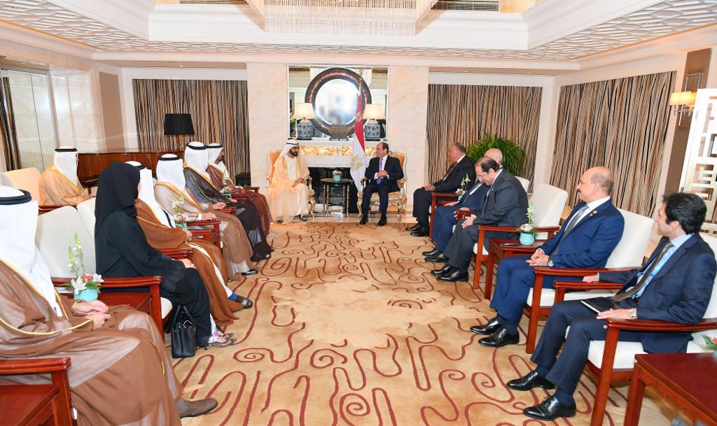 الرئيس السيسى يستقبل فى مقر إقامته ببكين الشيخ محمد بن راشد (3)