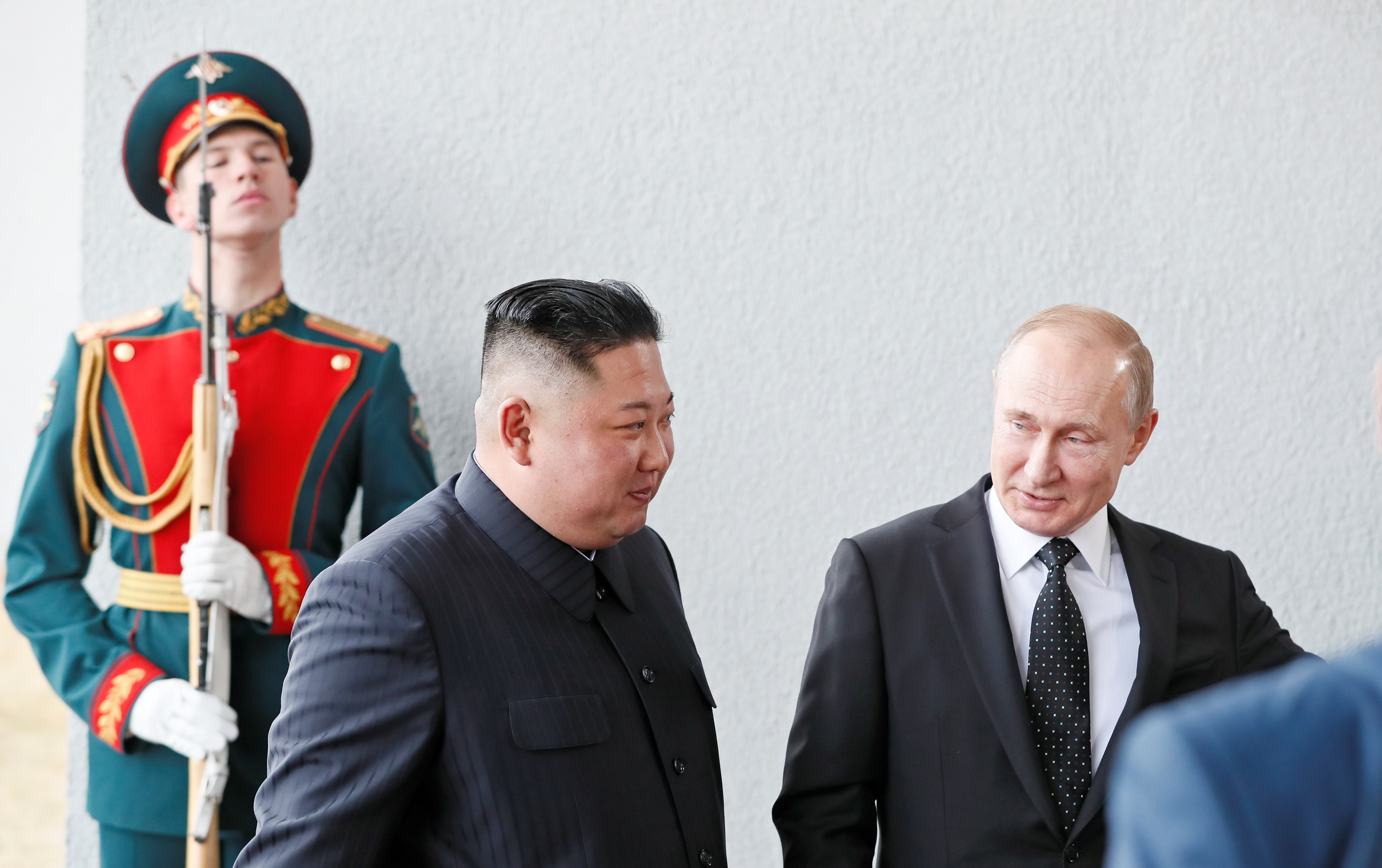 بوتين وزعيم كوريا الشمالية (2)