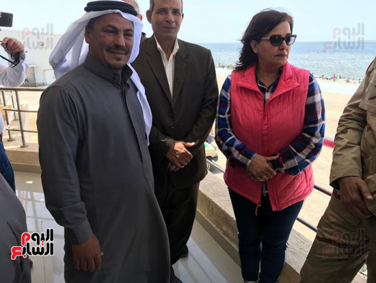 نائب وزير الزراعة ومحافظ شمال سيناء يطلقان موسم الصيد ببحيرة البردويل (2)