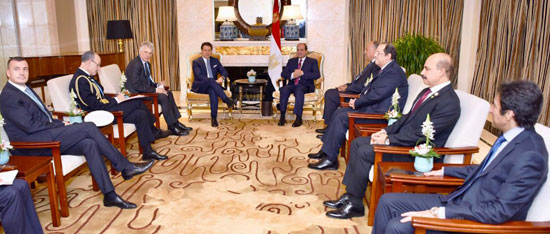السيسى يلتقى رئيس وزراء إيطاليا (3)