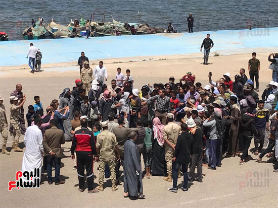نائب وزير الزراعة ومحافظ شمال سيناء يطلقان موسم الصيد ببحيرة البردويل (3)
