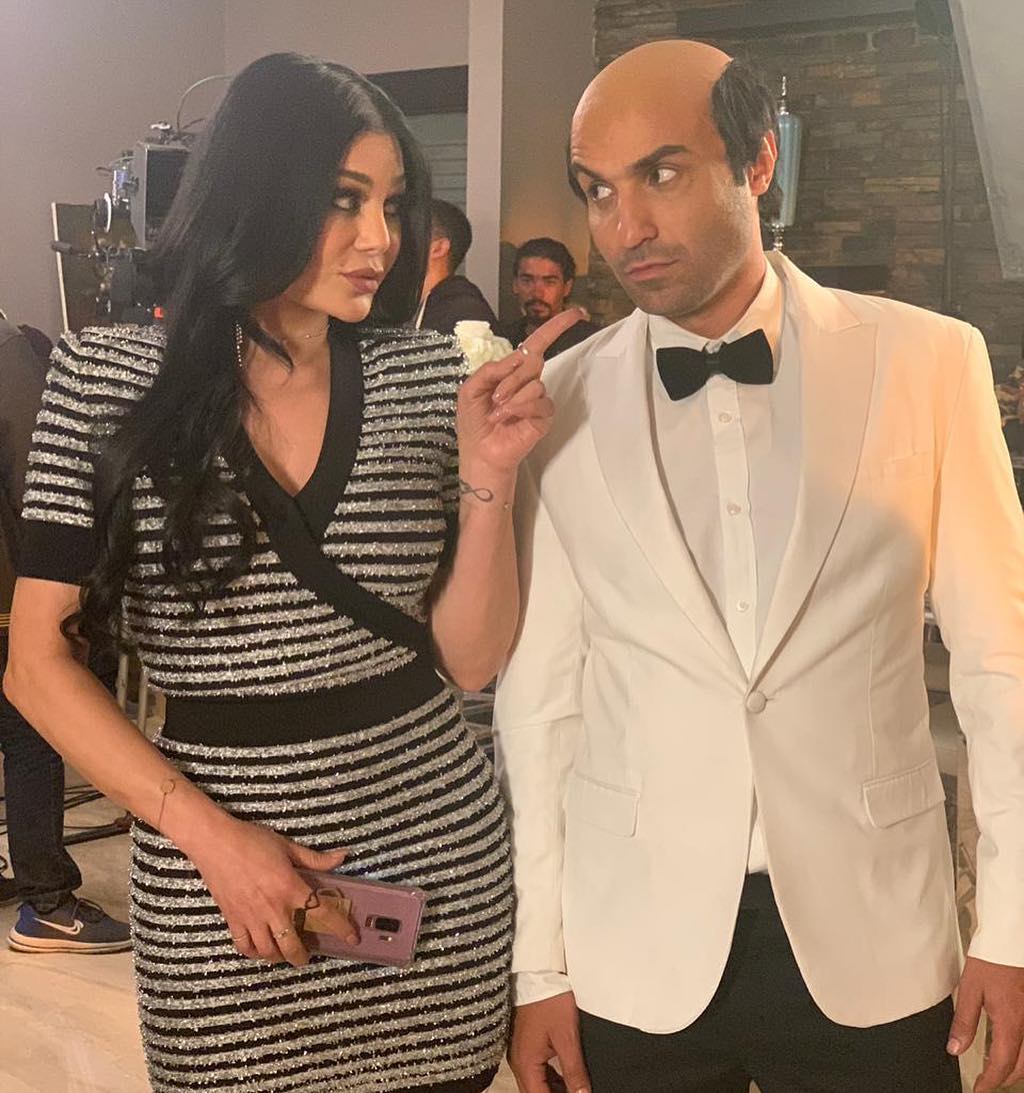 الفنان أحمد فهمى برفقة الفنانة هيفاء وهبى خلال كواليس المسلسل