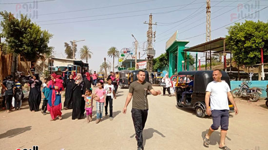 احتفال-اهالى-سوهاج-بشم-النسيم-(7)