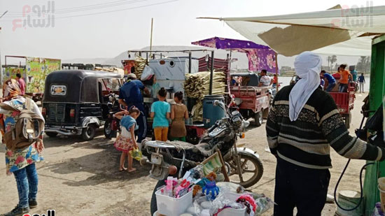 احتفال-اهالى-سوهاج-بشم-النسيم-(6)