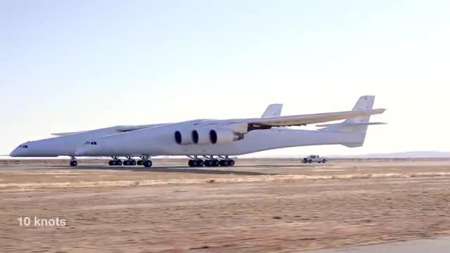 أكبر طائرة فى العالم تسمى ستراتولاونتش