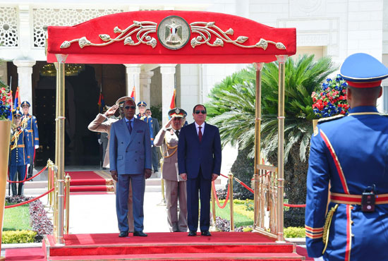 79277-الرئيس-عبد-الفتاح-السيسى-والرئيس-الغينى-ألفا-كوندى-(1)