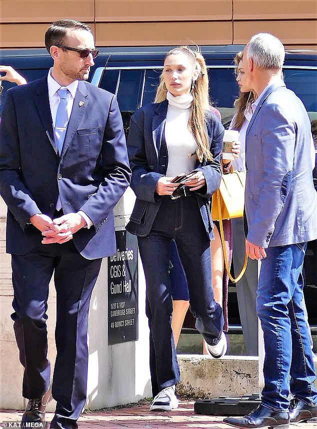 بيلا حديد بيلا حديد