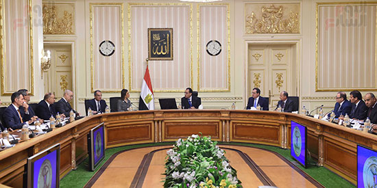 رئيس الوزراء يتابع التحضيرات الجارية للجنة العليا المشتركة بين مصر والعراق (4)