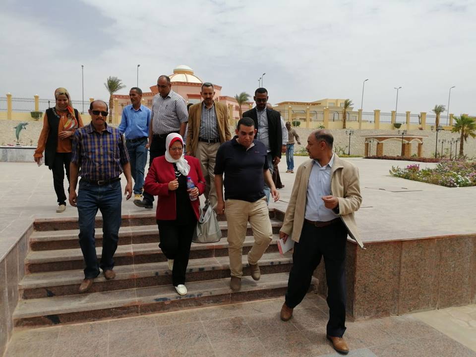 لجنة من وزارة الشباب والرياضة تزور الأقصر لمعاينة النادي الإجتماعي بمدينة طيبة الجديدة (2)