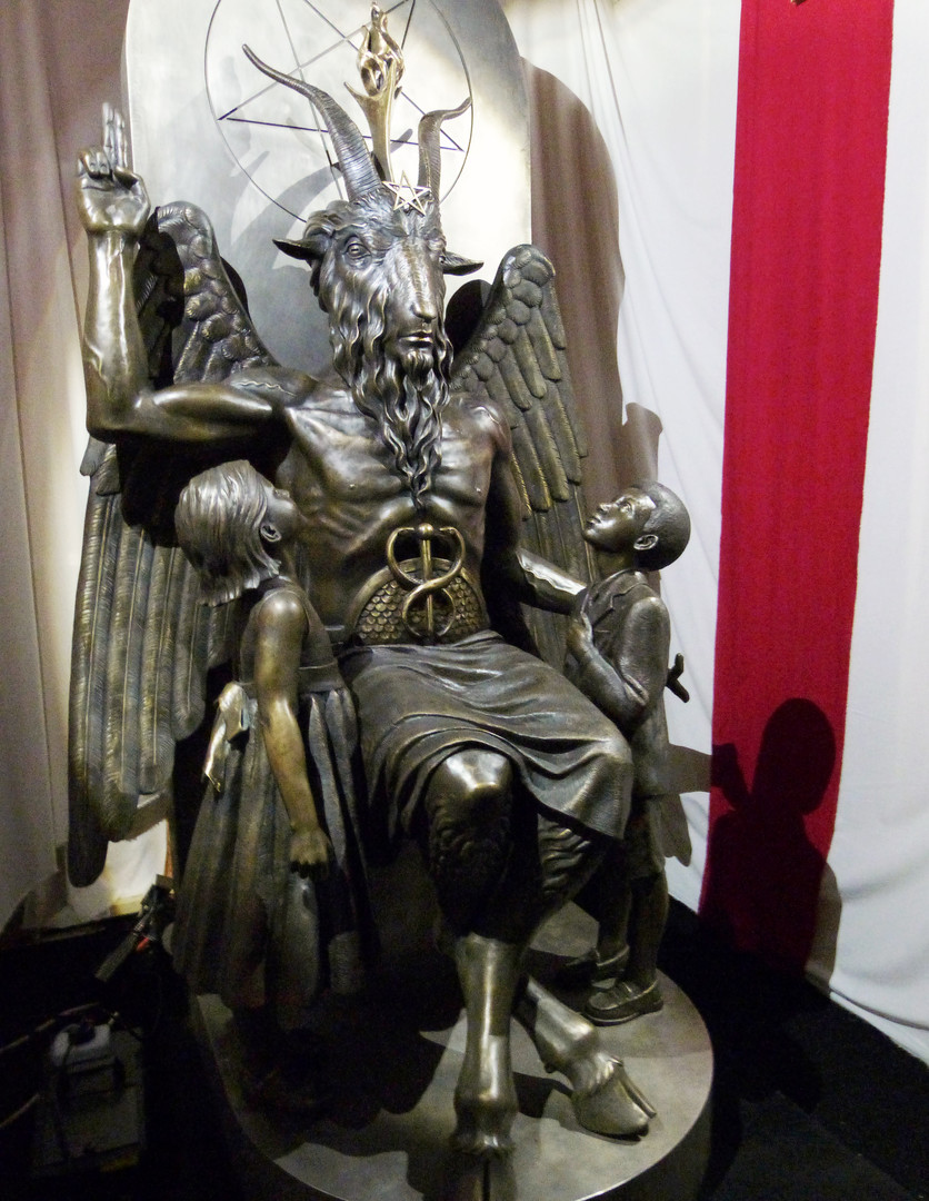 تمثال الشيطان