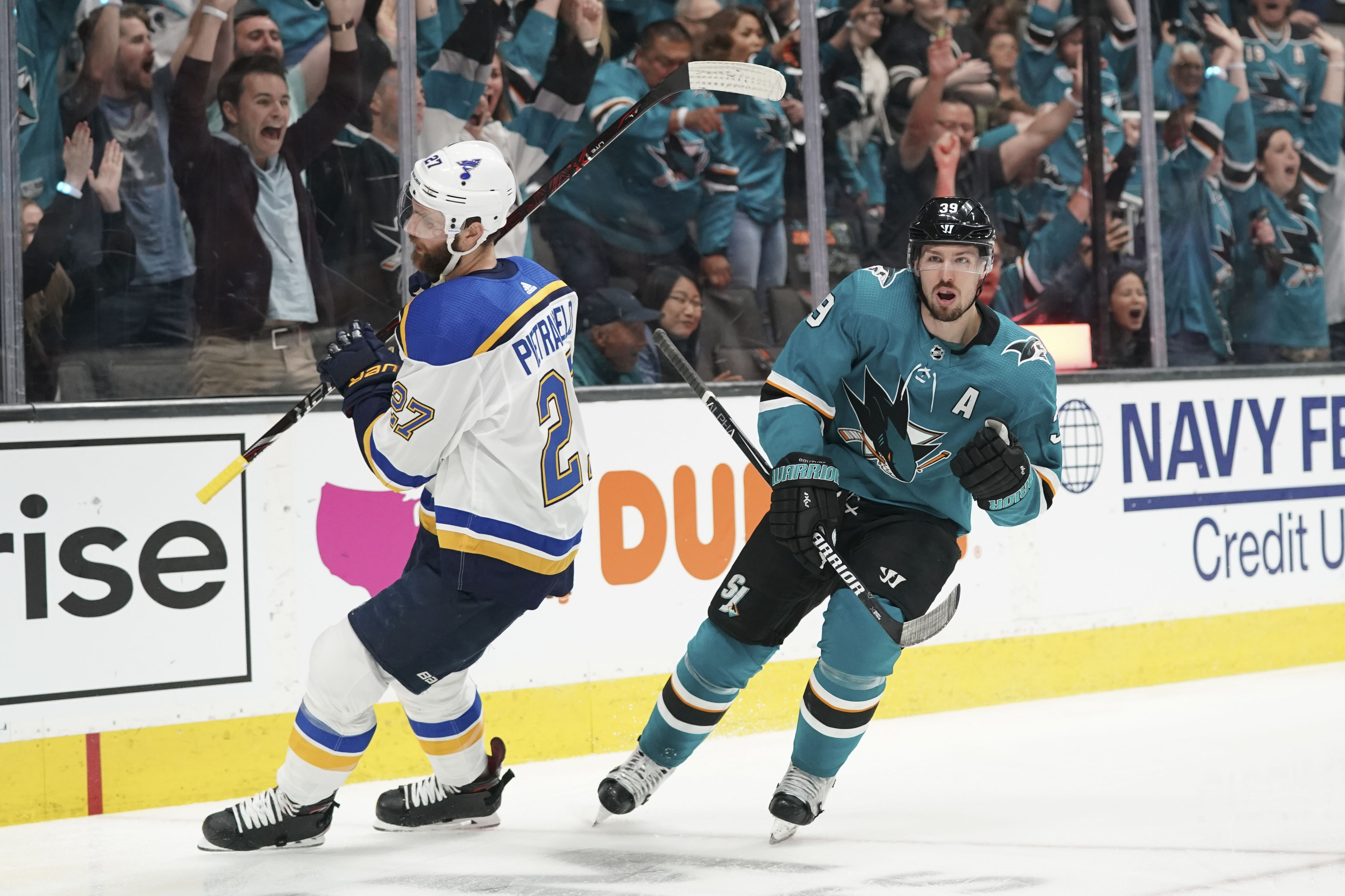 2019-05-12T010858Z_977696309_NOCID_RTRMADP_3_NHL-STANLEY-CUP-PLAYOFFS-ST-LOUIS-BLUES-AT-SAN-JOSE-SHARKS