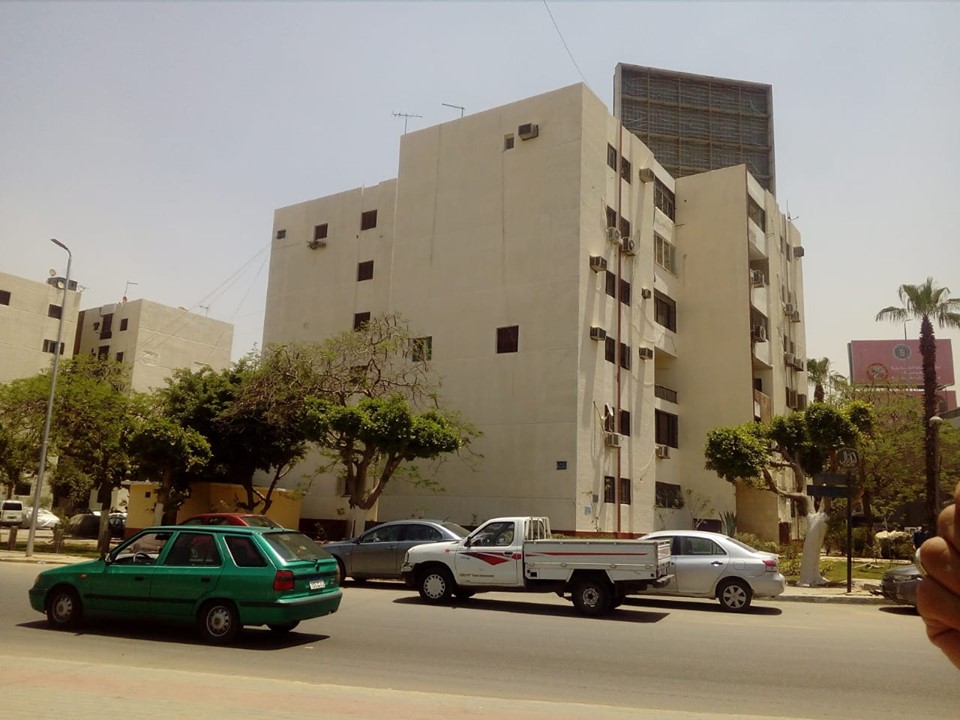  أعمال التطوير الجارية بمحيط استاد القاهرة الدولى (2)