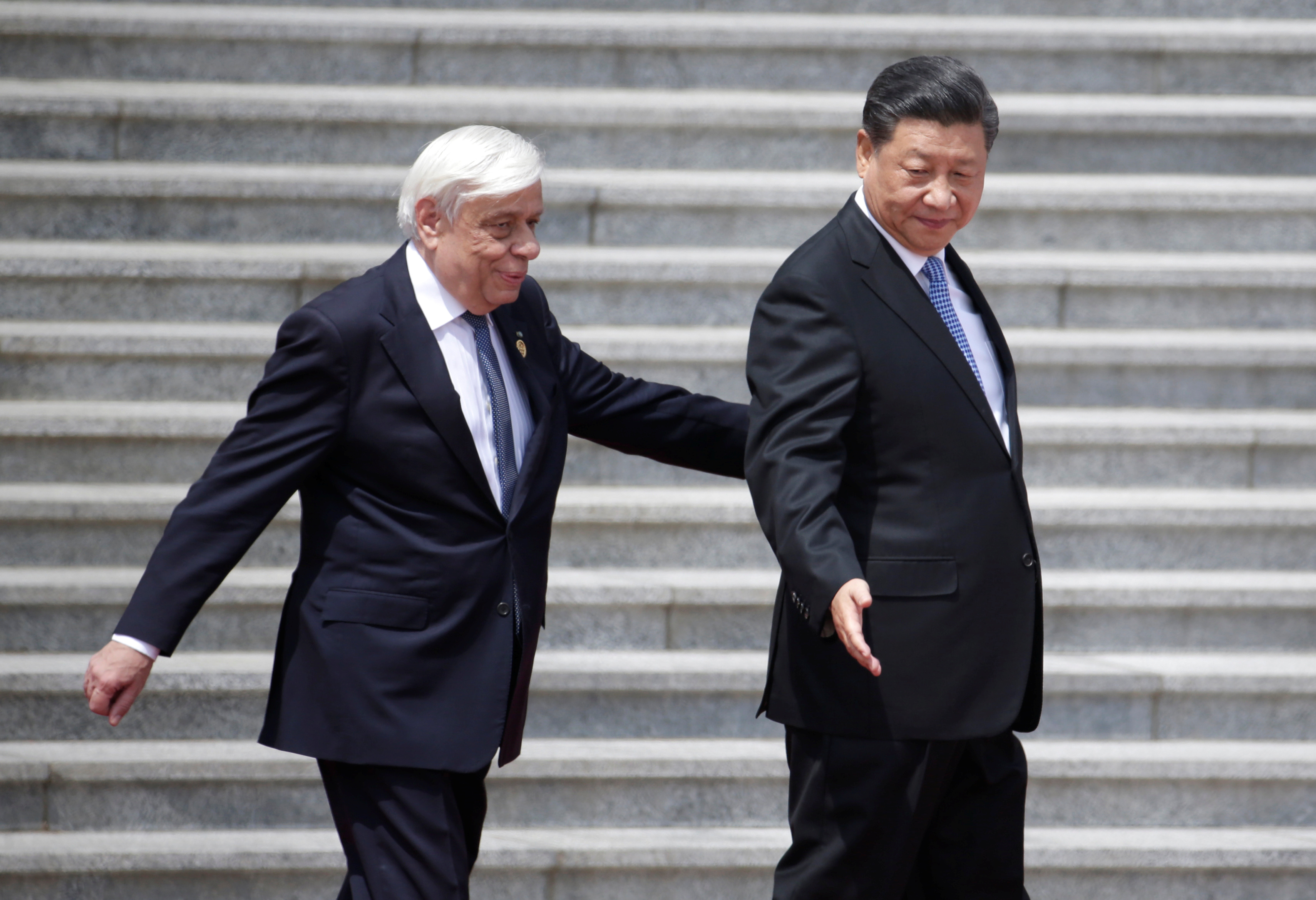رئيس الصين يلتقى نظيره اليونانى (1)