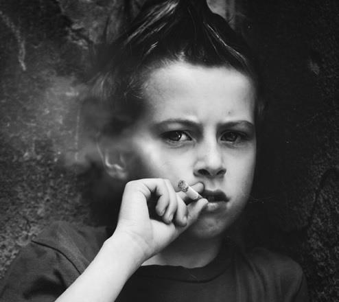 تدخين الاطفال