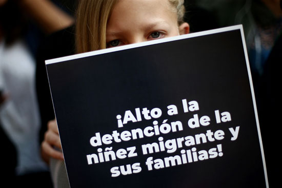 مظاهرات-لدعم-حقوق-الأطفال-المهاجرين-(3)