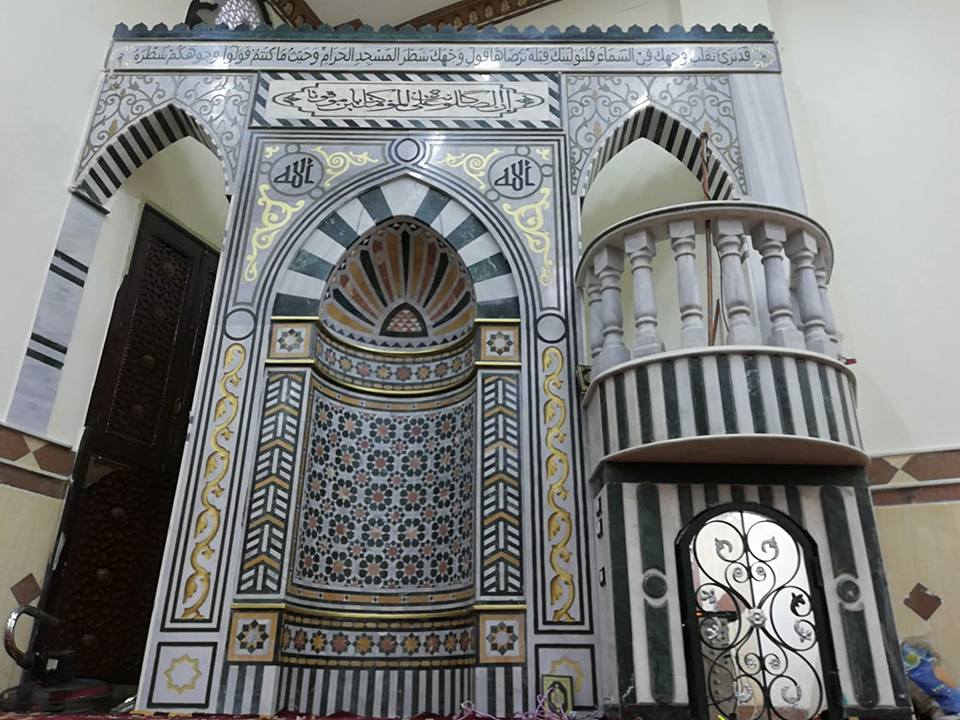 الدين لله والوطن للجميع.. قساوسة وأقباط يشاركون المسلمين في افتتاح المسجد الكبير بديروط في أسيوط  (5)
