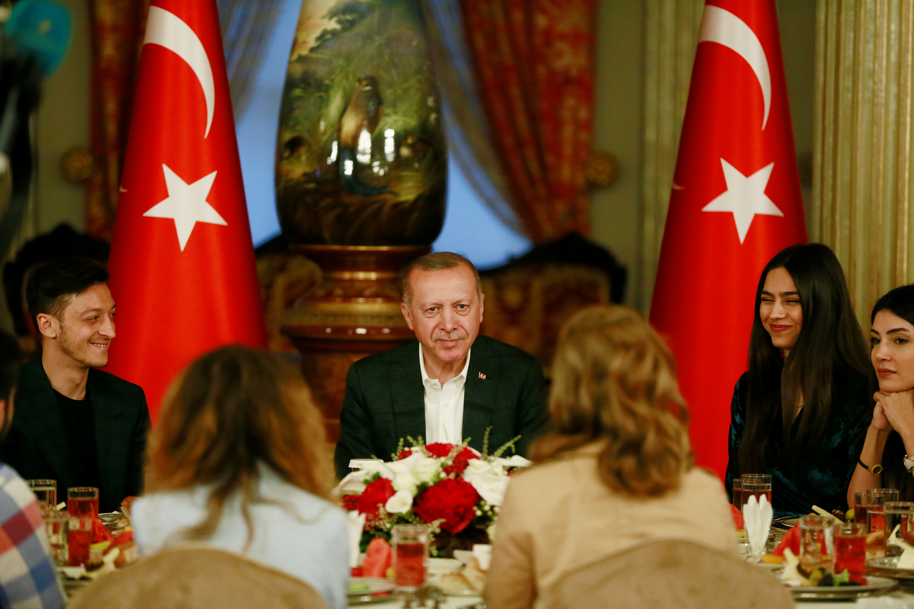 أردوغان وأوزيل