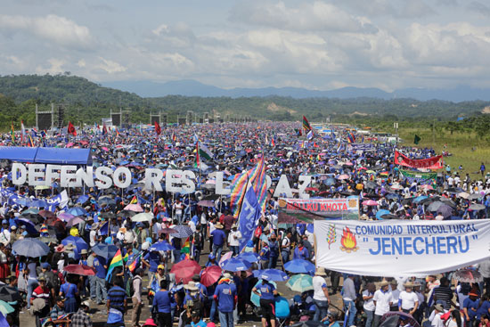 أنصار-الرئيس-البوليفى-إيفو-موراليس-يتظاهرون-دعما-لترشحة-لولاية-رابعة-(4)