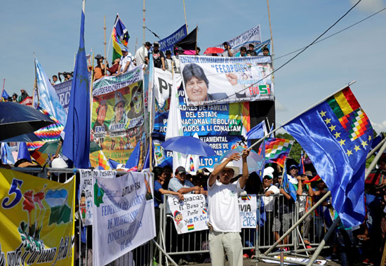 أنصار-الرئيس-البوليفى-إيفو-موراليس-يتظاهرون-دعما-لترشحة-لولاية-رابعة-(1)