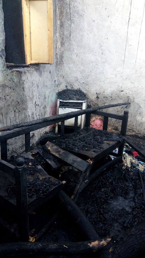 السيطرة علي حريق في منزل بنع مكي بمدينة إسنا دون مصابين (4)