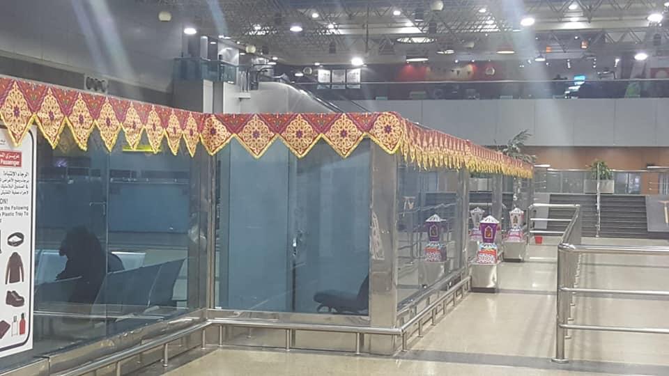 مدفع وعربية فول.. شاهد كيف استعد مطار القاهرة لاستقبال شهر رمضان (3)