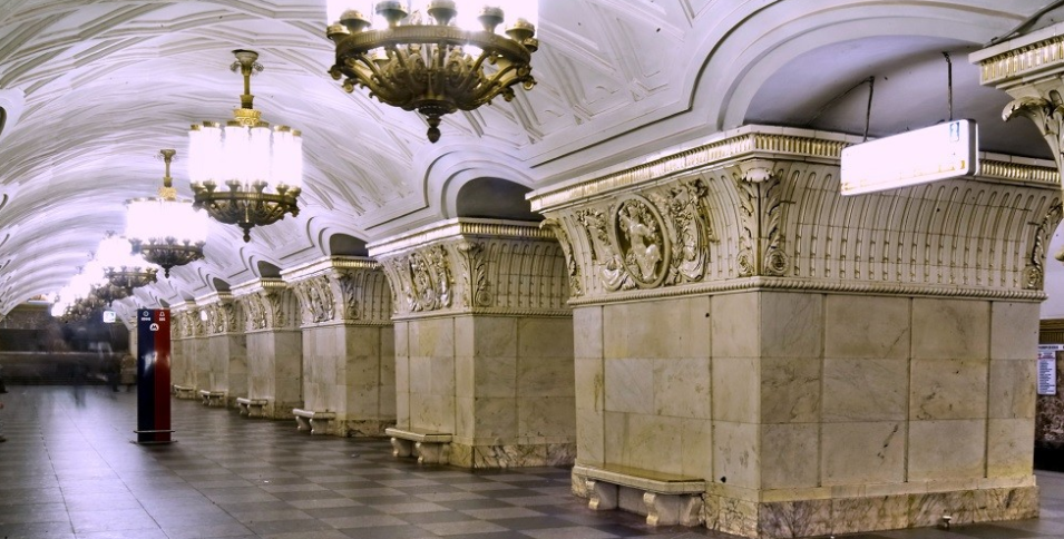 تصميم مترو موسكو