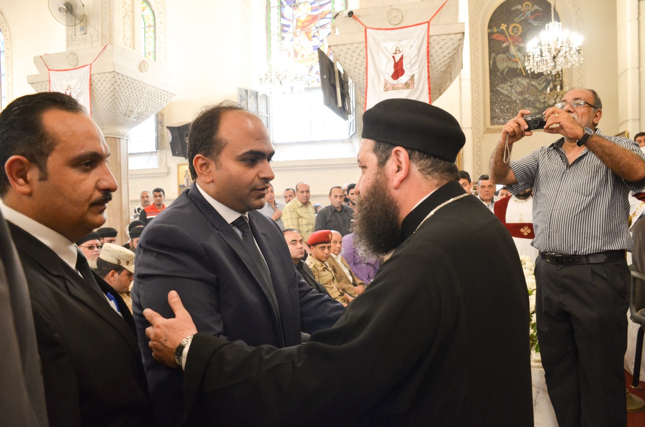 نائب محافظ الإسكندرية يشارك في مراسم جنازة راعي كنيسة مارمينا فلمنج (3)