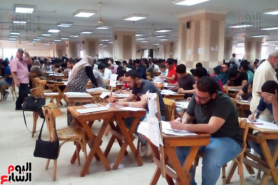 جامعة عين شمس تجتاز الأسبوع الثالث للامتحانات بنجاح (3)