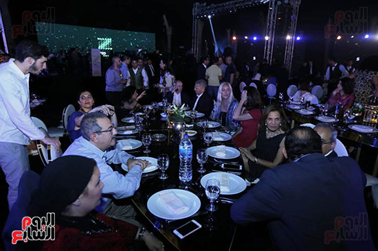 رئيس الوزراء يصل حفل تطوير مشروع حديقة الشيخ زايد (7)