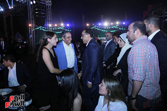 رئيس الوزراء يصل حفل تطوير مشروع حديقة الشيخ زايد (3)