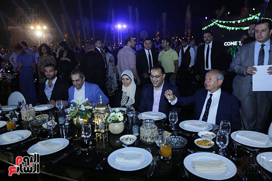 رئيس الوزراء يصل حفل تطوير مشروع حديقة الشيخ زايد (9)