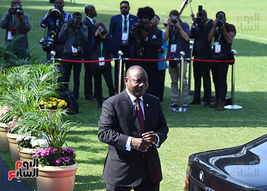 رئيس الوزراء يشارك فى مراسم تنصيب رئيس جنوب أفريقيا (7)