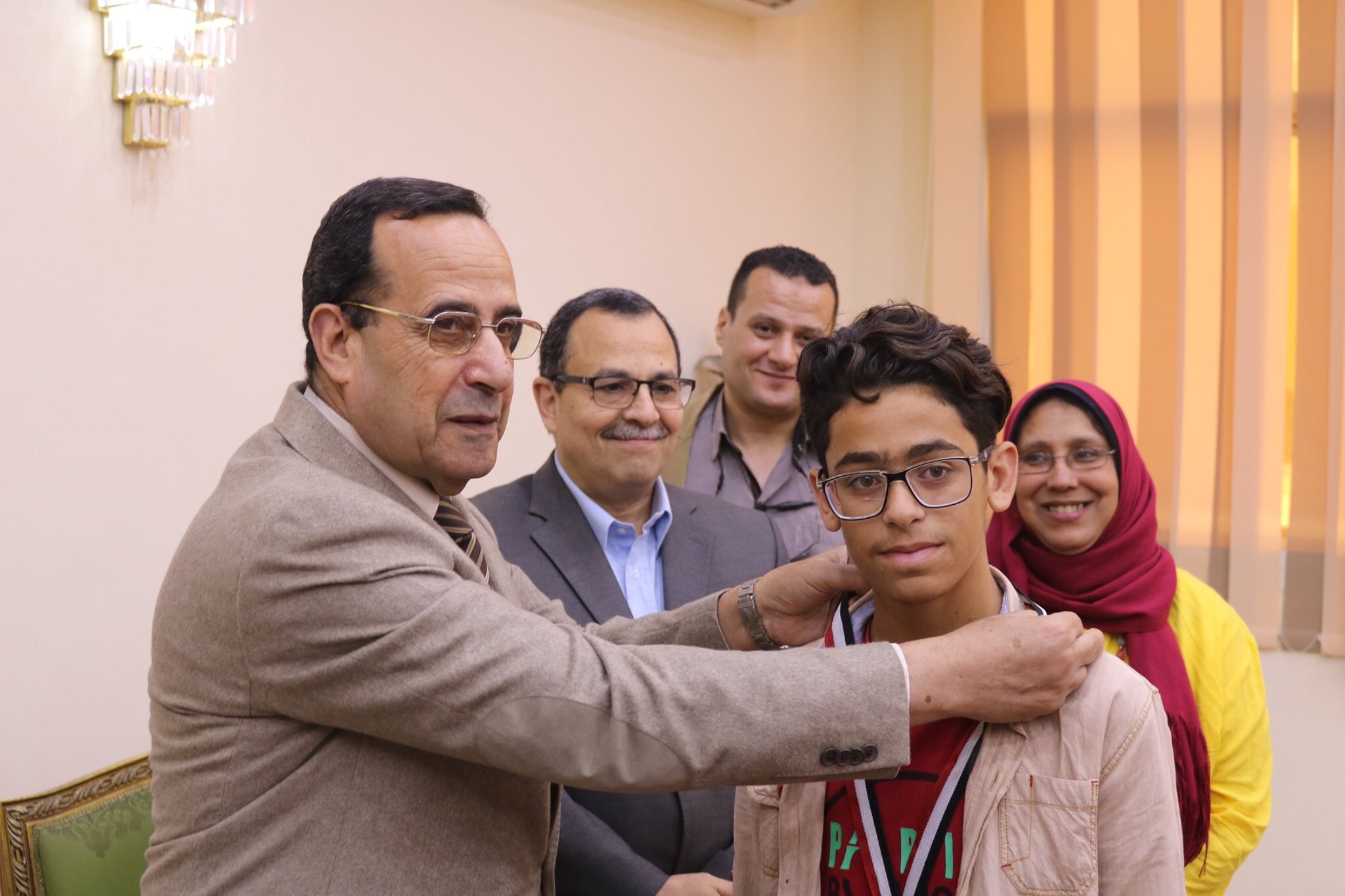 محافظ شمال سيناء يكرم أبطال ألعاب القوى (5)