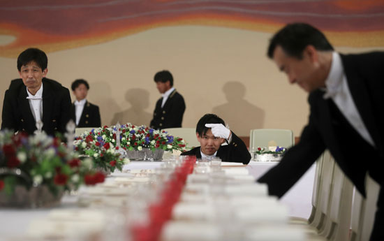 مأدبة عشاء رسمية بين الإمبراطور اليابانى ودونالد ترامب (8)