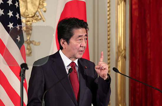 رئيس وزراء اليابان شينزو آبى