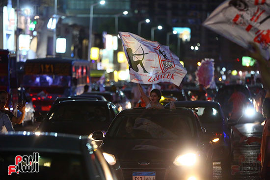 احتفالات جماهير الزمالك في شارع جامعة الدول العربية1 (8)