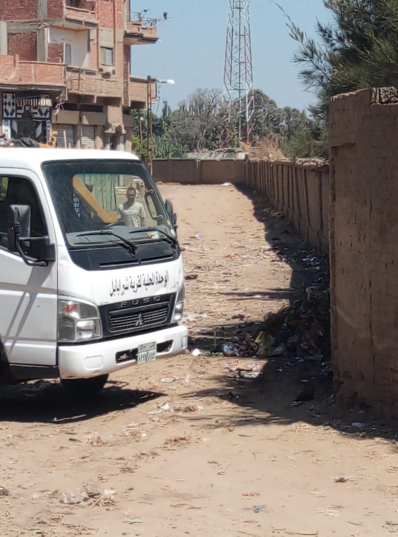 حملة مكبرة لإزالة القمامة من قرية شبرابابل بالمحلة (5)